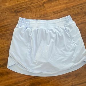 Lululemon Hotty Hot Skirt Pastel lilac NWOT 12 regular tennis run golf